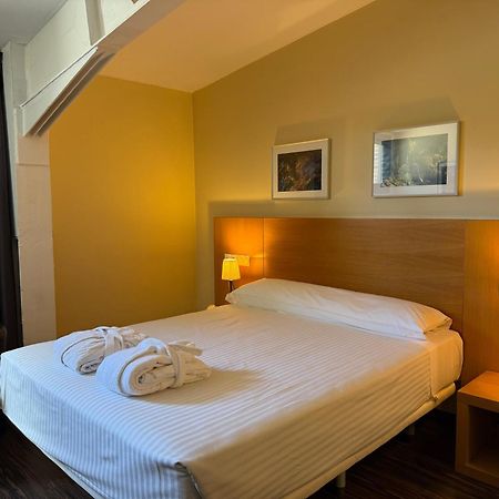 Hotel Balneario De ランハロン エクステリア 写真