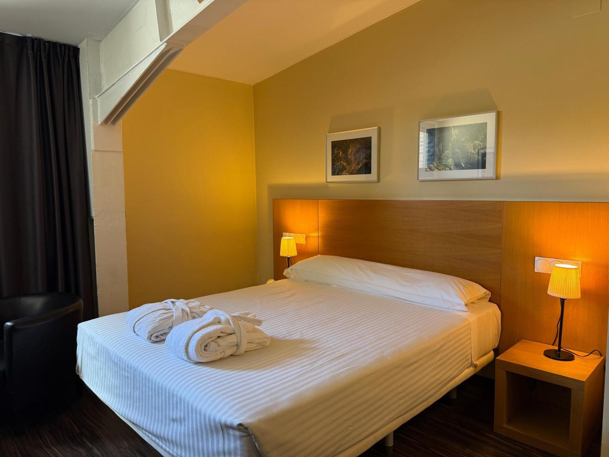 Hotel Balneario De ランハロン エクステリア 写真