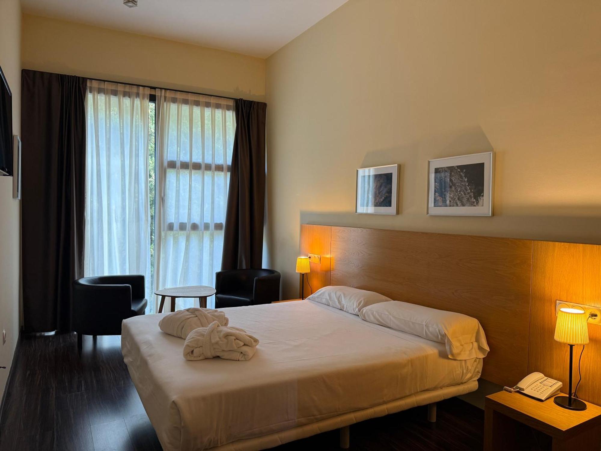 Hotel Balneario De ランハロン エクステリア 写真